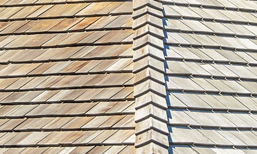 Wood-like synthetic shake roof at Weather Stop Roofing of Cincinnati