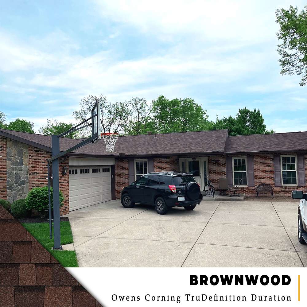 Brownwood Owens Corning roof replacement on L-shaped brick ranch in Liberty Township, Ohio.