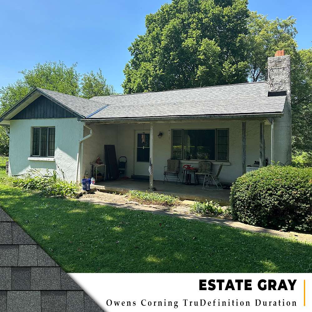 Estate Gray Owens Corning designer roof on white home in Lebanon, Ohio.