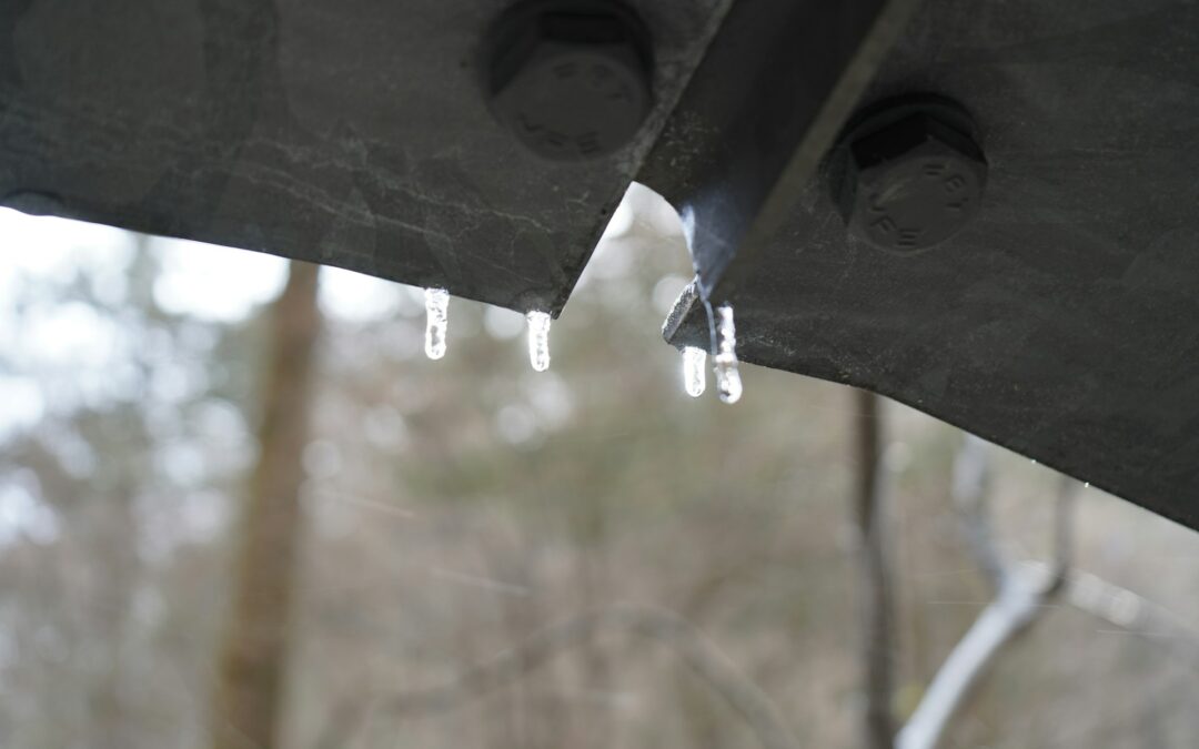 Winter is upon us in Cincinnati and Weather Stop Roofing explains how cold weather affects your roof. Call us today for a free roof inspection!